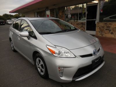 2013 Toyota Prius Four in Silver — front three-quarter view