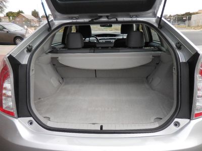 2013 Toyota Prius Four — photo 24 view