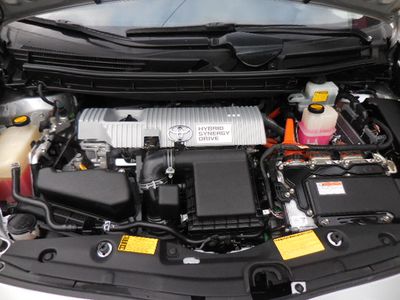 2013 Toyota Prius Four — photo 26 view