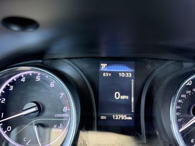 2019 Toyota Camry — photo 19 view