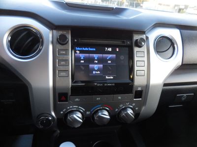 2018 Toyota Tundra — photo 21 view