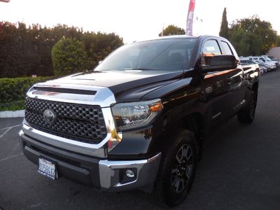 2018 Toyota Tundra — photo 7 view
