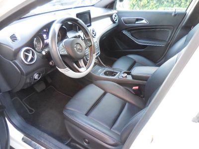 2016 Mercedes-Benz GLA — photo 10 view