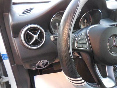 2016 Mercedes-Benz GLA — photo 17 view