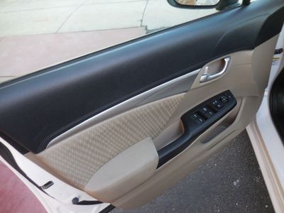 2014 Honda Civic — photo 16 view