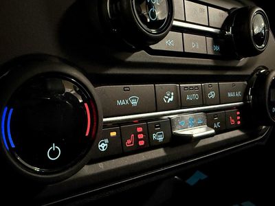 2024 Ford Bronco — photo 20 view