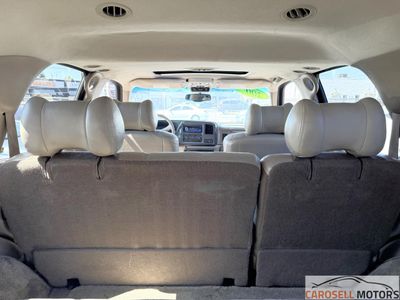 2002 GMC Yukon — photo 33 view