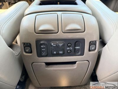 2002 GMC Yukon — photo 27 view