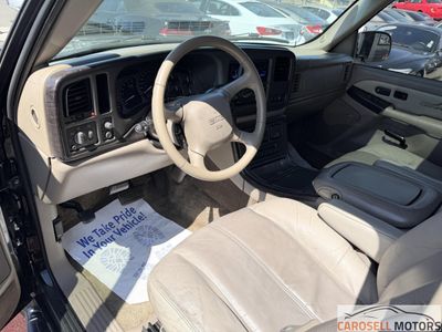 2002 GMC Yukon — photo 15 view