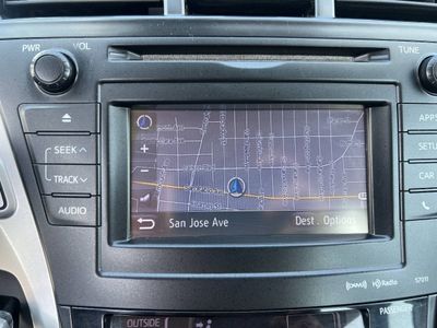 2012 Toyota Prius-v — photo 15 view