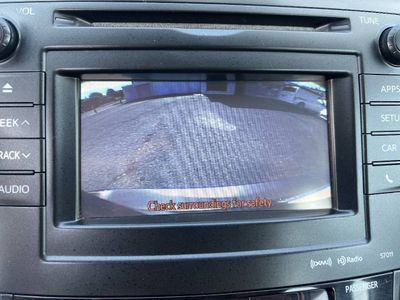 2012 Toyota Prius-v — photo 19 view