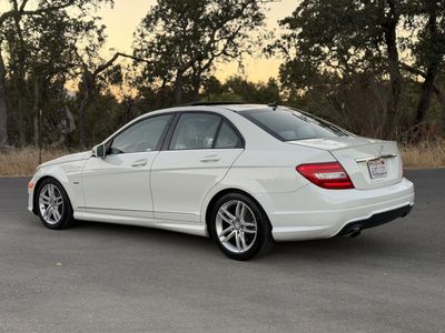 2012 Mercedes-Benz C-Class — photo 12 view