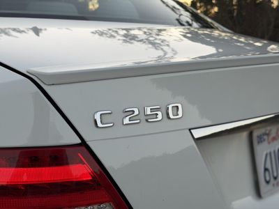 2012 Mercedes-Benz C-Class — photo 14 view