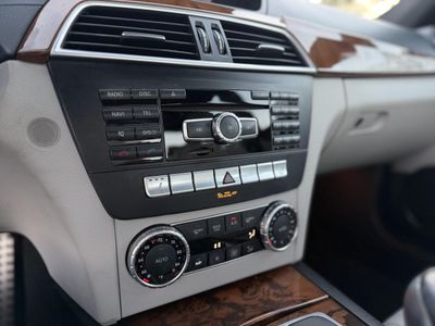 2012 Mercedes-Benz C-Class — photo 23 view