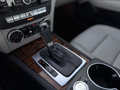 2012 Mercedes-Benz C-Class — photo 25 view