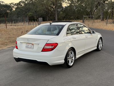 2012 Mercedes-Benz C-Class — photo 8 view