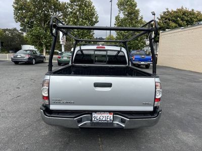 2010 Toyota Tacoma — photo 7 view