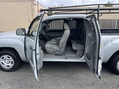 2010 Toyota Tacoma — photo 8 view