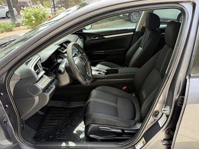 2017 Honda Civic — photo 13 view