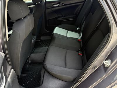 2017 Honda Civic — photo 15 view