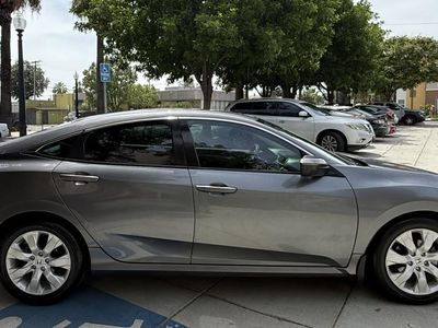 2017 Honda Civic — side profile view