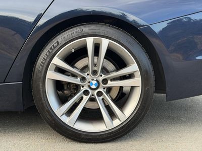 2013 BMW 3 Series — photo 15 view