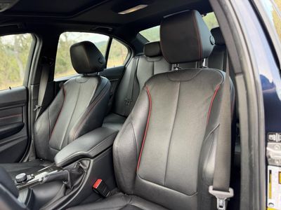 2013 BMW 3 Series — photo 22 view