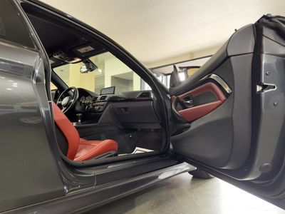 2016 BMW M4 — photo 9 view