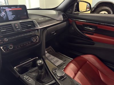 2016 BMW M4 — photo 11 view