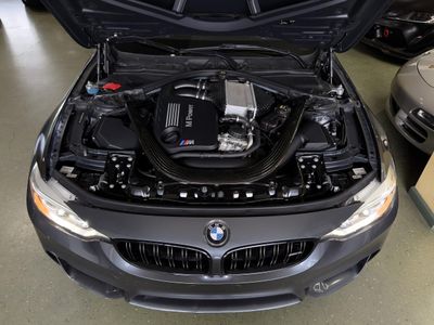 2016 BMW M4 — photo 30 view