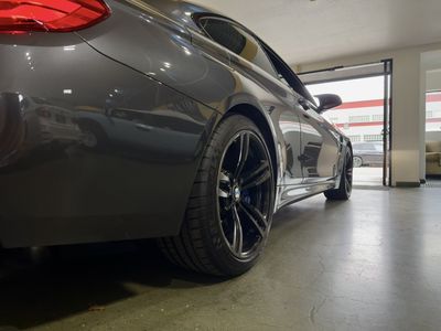 2016 BMW M4 — detail view