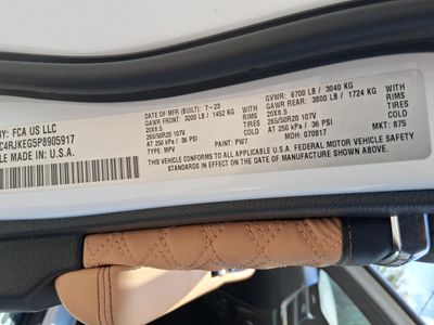 2023 Jeep Grand Cherokee L — photo 20 view