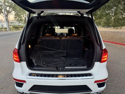 2014 Mercedes-Benz GL-Class — photo 9 view