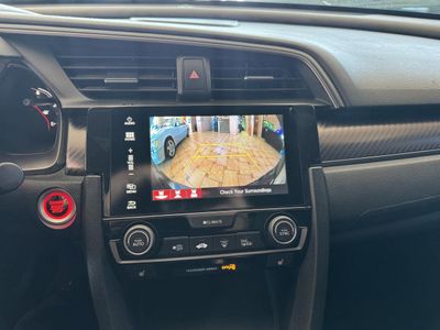 2018 Honda Civic — photo 13 view