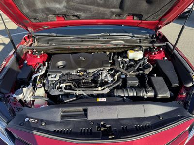 2018 Toyota Camry Hybrid — photo 17 view