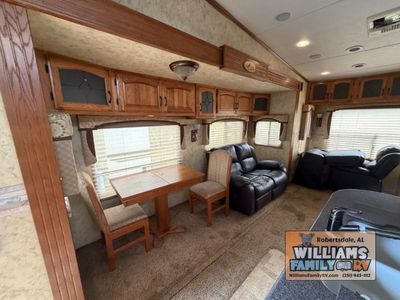 2011 Coachmen Brookstone - Photo 9