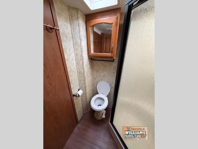 2011 Coachmen Brookstone - Photo 14