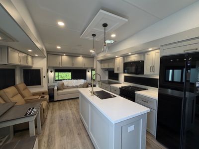 2026 Brinkley RV Model Z - Photo 4