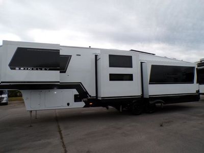 2026 Brinkley RV Model Z - Photo 3