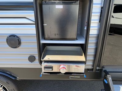 2026 Coachmen Catalina - Photo 5