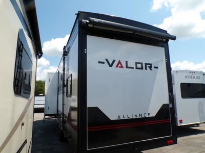 2026 Alliance RV Valor - Photo 5