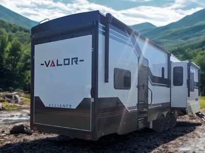 2026 Alliance RV Valor - Photo 2