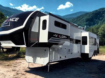 2026 Alliance RV Valor - Photo 3