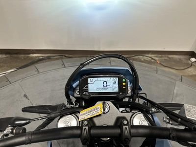 2025 Suzuki DR-Z4SMM5 - Photo 12