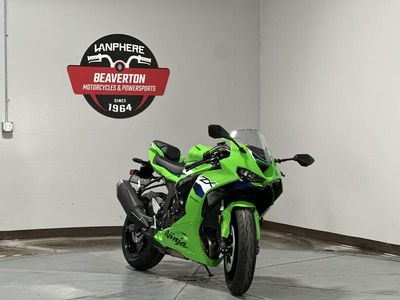 2026 Kawasaki Ninja ZX-6R - Photo 2