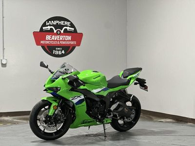 2026 Kawasaki Ninja ZX-6R - Photo 3