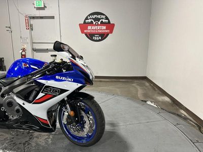 2026 Suzuki GSX-R600Z - Photo 10