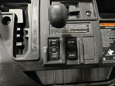 2025 Honda Pioneer 1000 Deluxe - Photo 14