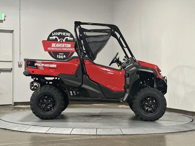 2025 Honda Pioneer 1000 Deluxe - Photo 7