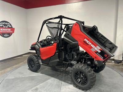 2025 Honda Pioneer 1000 Deluxe - Photo 10